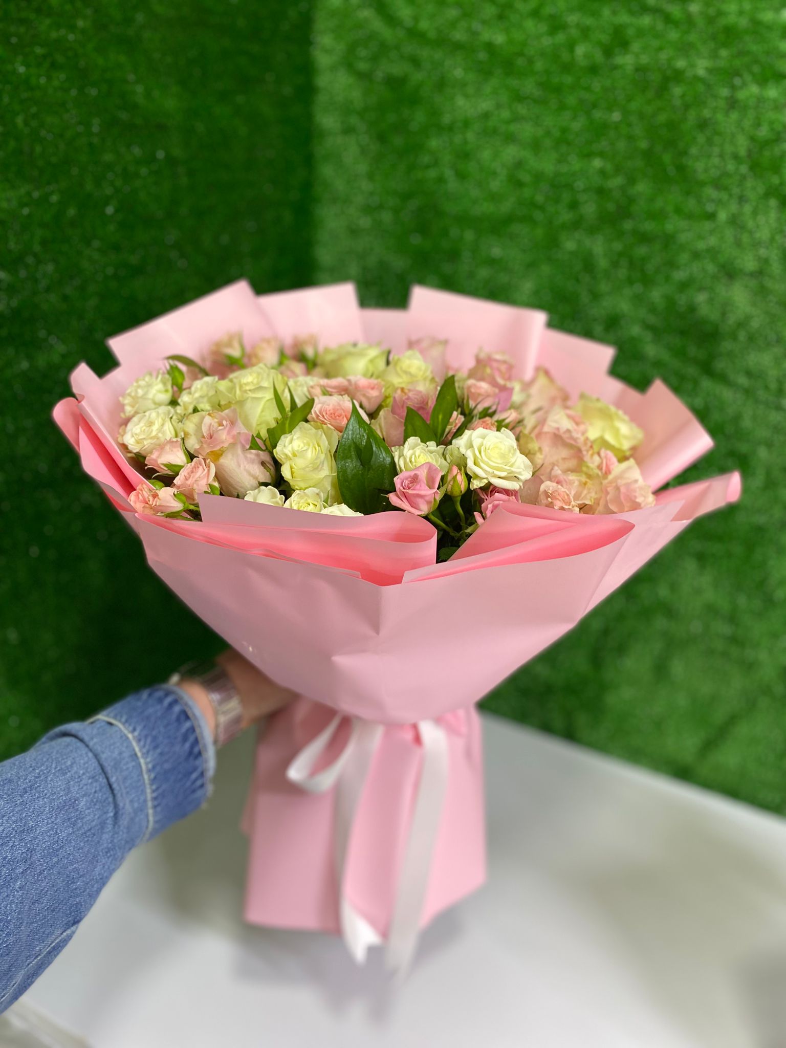 Pembe Beyaz Gül Buketi – Söz & Nişan Özel Tasarım